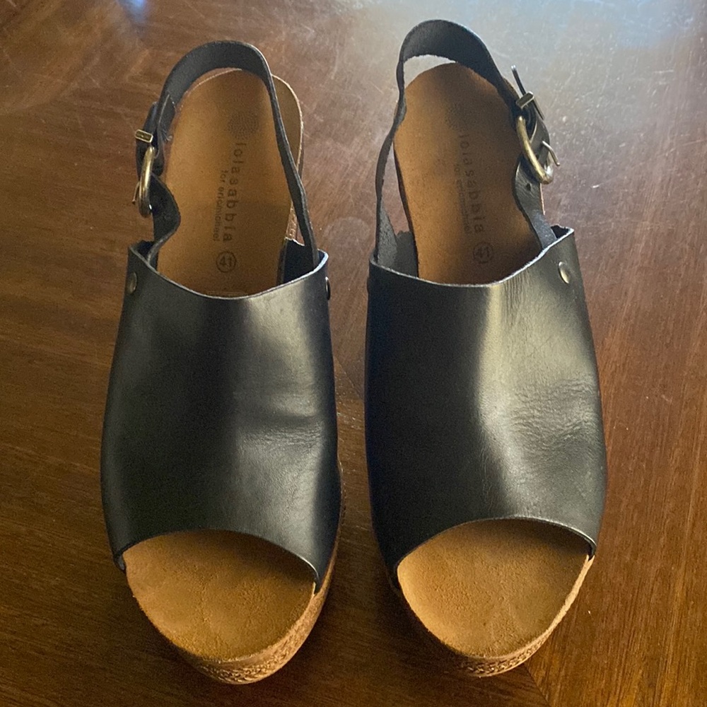 Lolasabbia size 10 wedge sandal black
